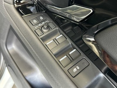 صورة مصغرة 50 لـ 2023 LAND Rover RANGE ROVER EVOQUE