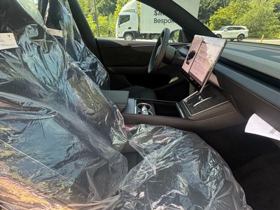 TESLA MODEL Y - 7