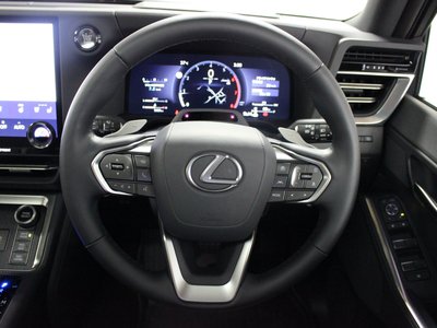 2026 Lexus GX — миниатюра 29
