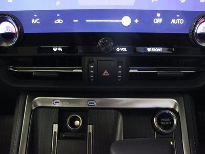 2026 Lexus GX — миниатюра 48