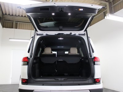2026 Lexus GX — миниатюра 22