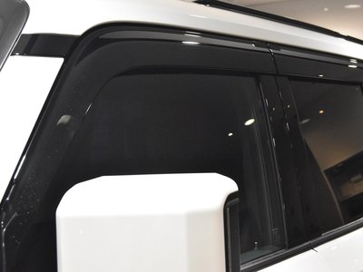 صورة 14 لـ 2025 Lexus GX