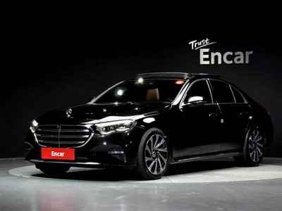 MERCEDES-BENZ E-CLASS - 1