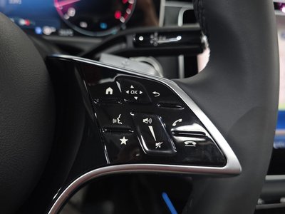 2025 Mercedes-BENZ E-CLASS — миниатюра 22