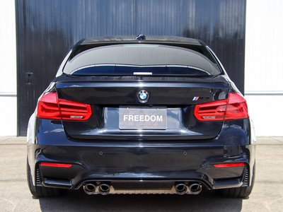 BMW M3 SEDAN - 7