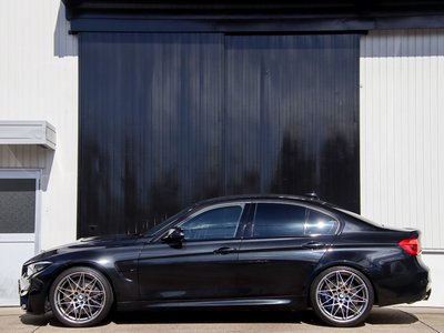BMW M3 SEDAN - 4