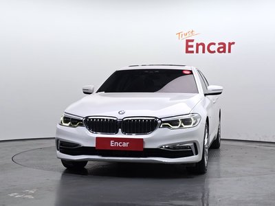 2018 BMW 5 SERIES 照片 2