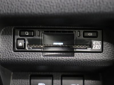 TOYOTA CROWN CROSSOVER - 9