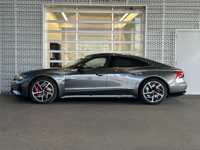AUDI E-TRON GT QUATTRO - 6