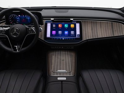 MERCEDES-BENZ E-CLASS - 4