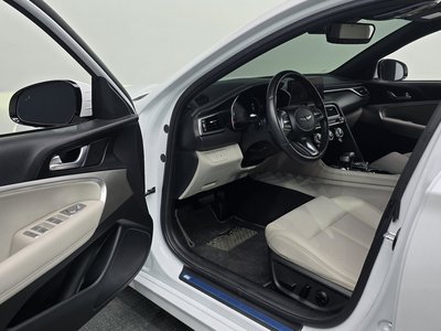 2022 Genesis THE NEW G70 SHOOTING BRAKE thumbnail 13
