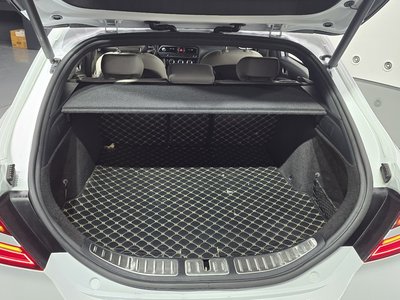 2022 Genesis THE NEW G70 SHOOTING BRAKE thumbnail 30