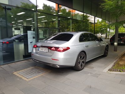 صورة 5 لـ 2024 Mercedes-BENZ E-CLASS