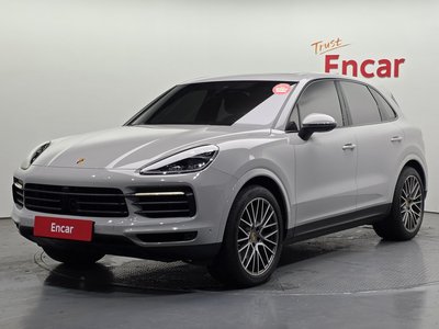 PORSCHE CAYENNE - 1