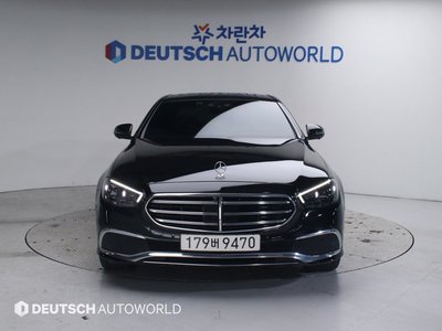 MERCEDES-BENZ E-CLASS - 2