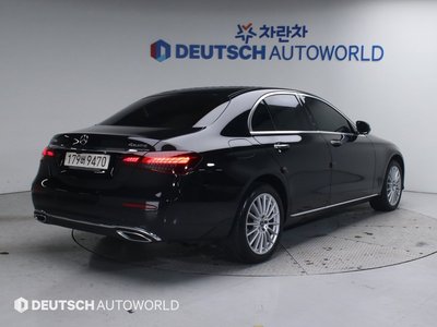 MERCEDES-BENZ E-CLASS - 5