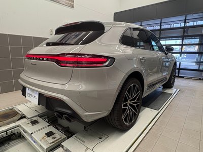 PORSCHE MACAN - 6