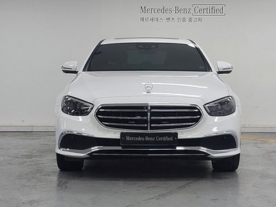 MERCEDES-BENZ E-CLASS - 2