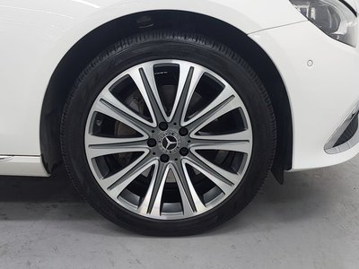 MERCEDES-BENZ E-CLASS - 6