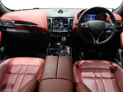 2021 Maserati LEVANTE 照片 3