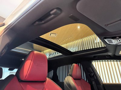 صورة 3 لـ 2024 Lexus RX