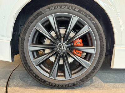 2024 Lexus RX thumbnail 32