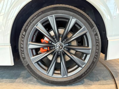 2024 Lexus RX thumbnail 33