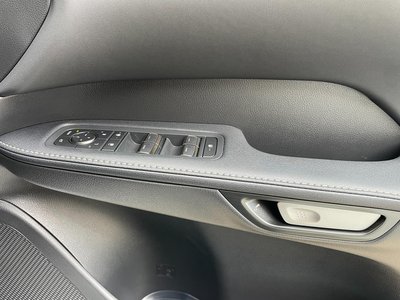 2025 Lexus RX 缩略图 28