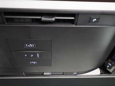 2024 Toyota ALPHARD 缩略图 23