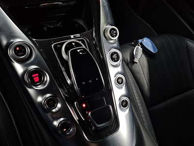 MERCEDES-BENZ GT AMG - 9