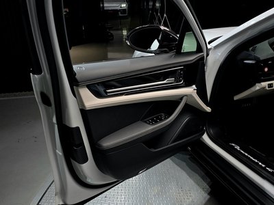 2025 Porsche PANAMERA 缩略图 14