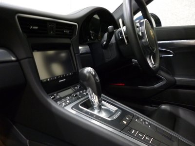 صورة مصغرة 20 لـ 2013 Porsche 911