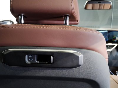 2024 BMW X5 缩略图 59