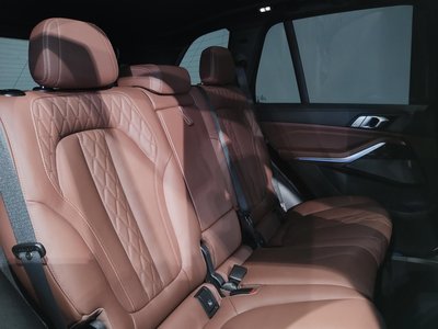 2024 BMW X5 缩略图 13