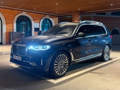 BMW X7 - 1