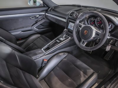 PORSCHE CAYMAN - 10