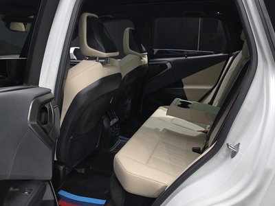 2025 BMW X3 缩略图 18