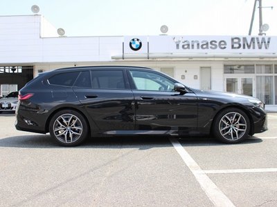 BMW 5 SERIES TOURING - 4