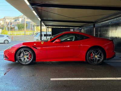 FERRARI CALIFORNIA - 8