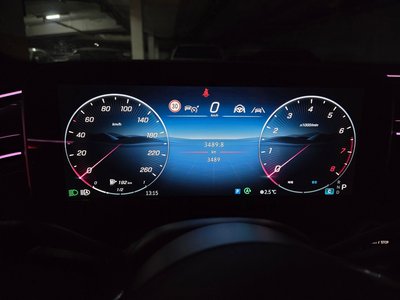 MERCEDES-BENZ E-CLASS - 2