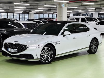 صورة 1 لـ 2023 Genesis G90 (RS4)