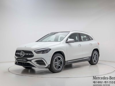 MERCEDES-BENZ GLA - 1
