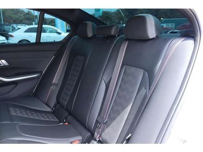 صورة مصغرة 31 لـ 2021 BMW M3 SEDAN