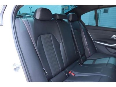 صورة مصغرة 25 لـ 2021 BMW M3 SEDAN