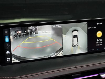 2023 Genesis GV70 thumbnail 22