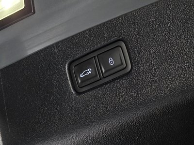 2023 Genesis GV70 thumbnail 30