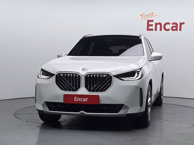 2025 BMW X3 照片 2