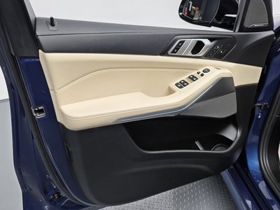 2021 BMW X5 — миниатюра 14