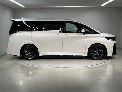 TOYOTA VELLFIRE - 3