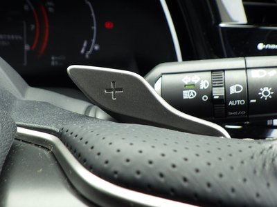 2023 Lexus RX thumbnail 29